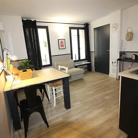 Maison Alfred - Arpille 2* Aix-en-Provence