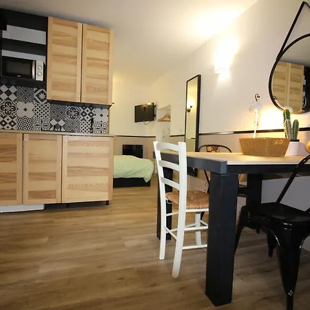 Aparthotel Maison Alfred - Arpille 2*